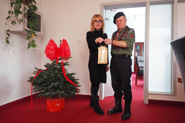 Betlejemskie Światło Pokoju w RCKiK w Raciborzu